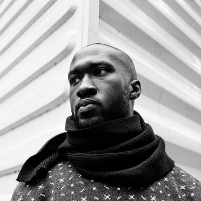 kwes.