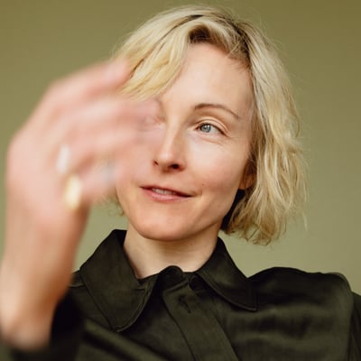 POLIÇA
