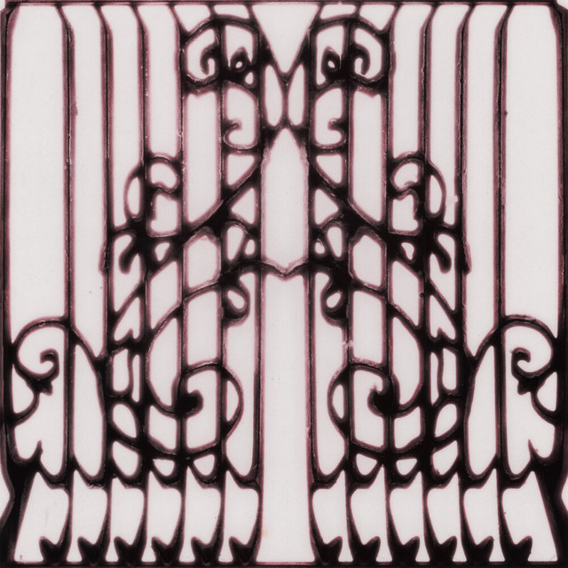 Pirouette by Model/Actriz